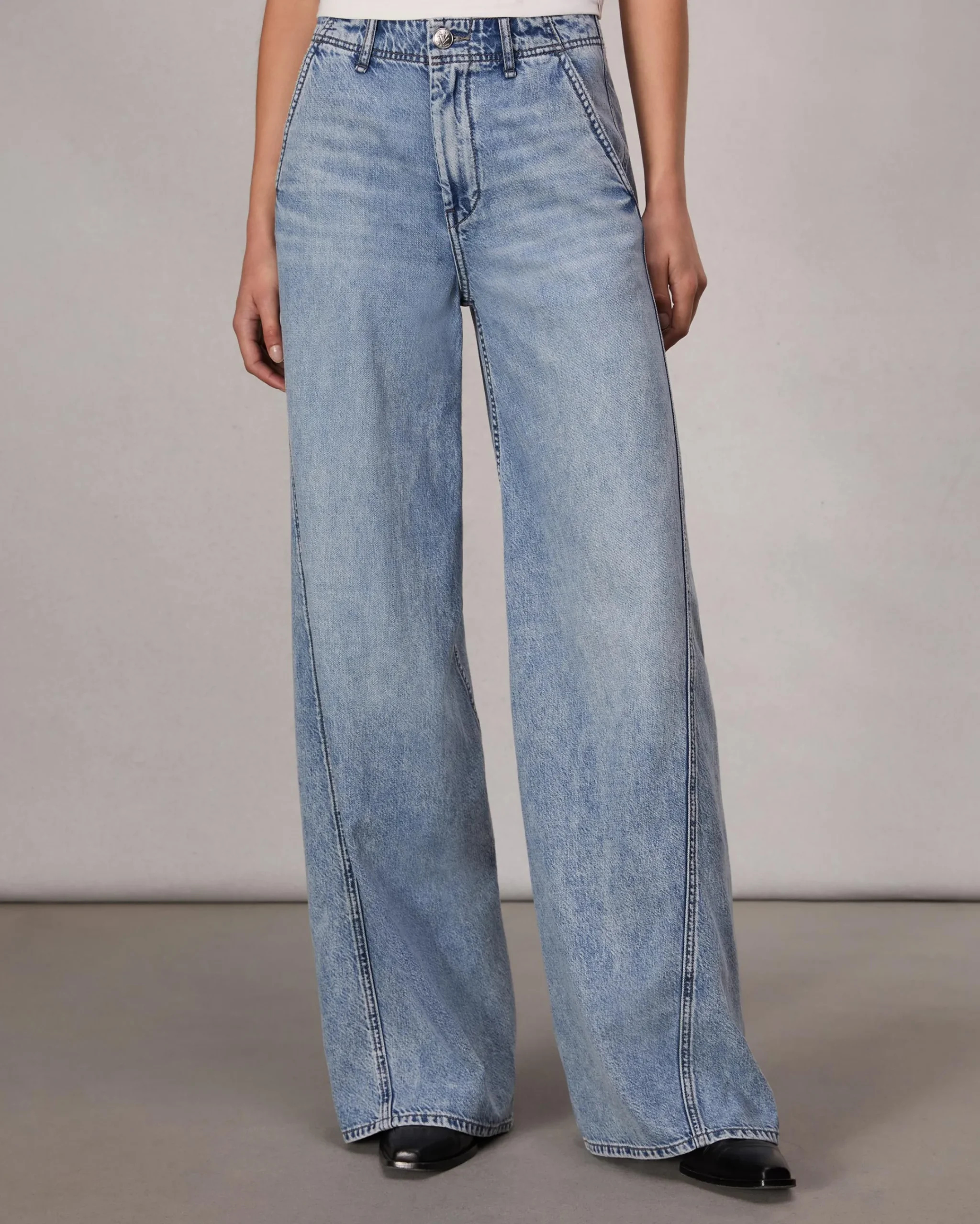 Store Featherweight Wide-Leg Sofie Jean Women Jeans