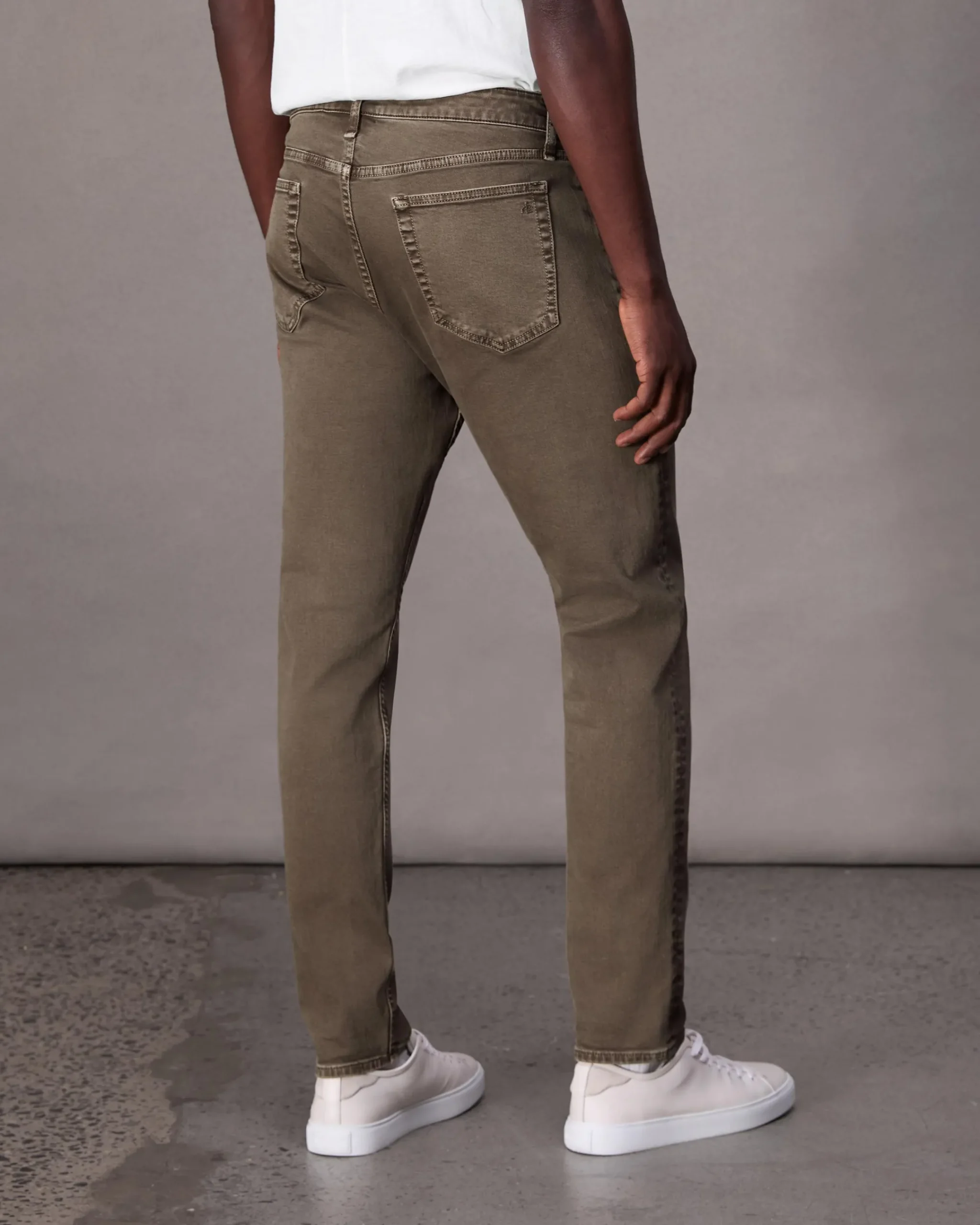 Outlet Fit 3 Athletic Fit Jean Jeans