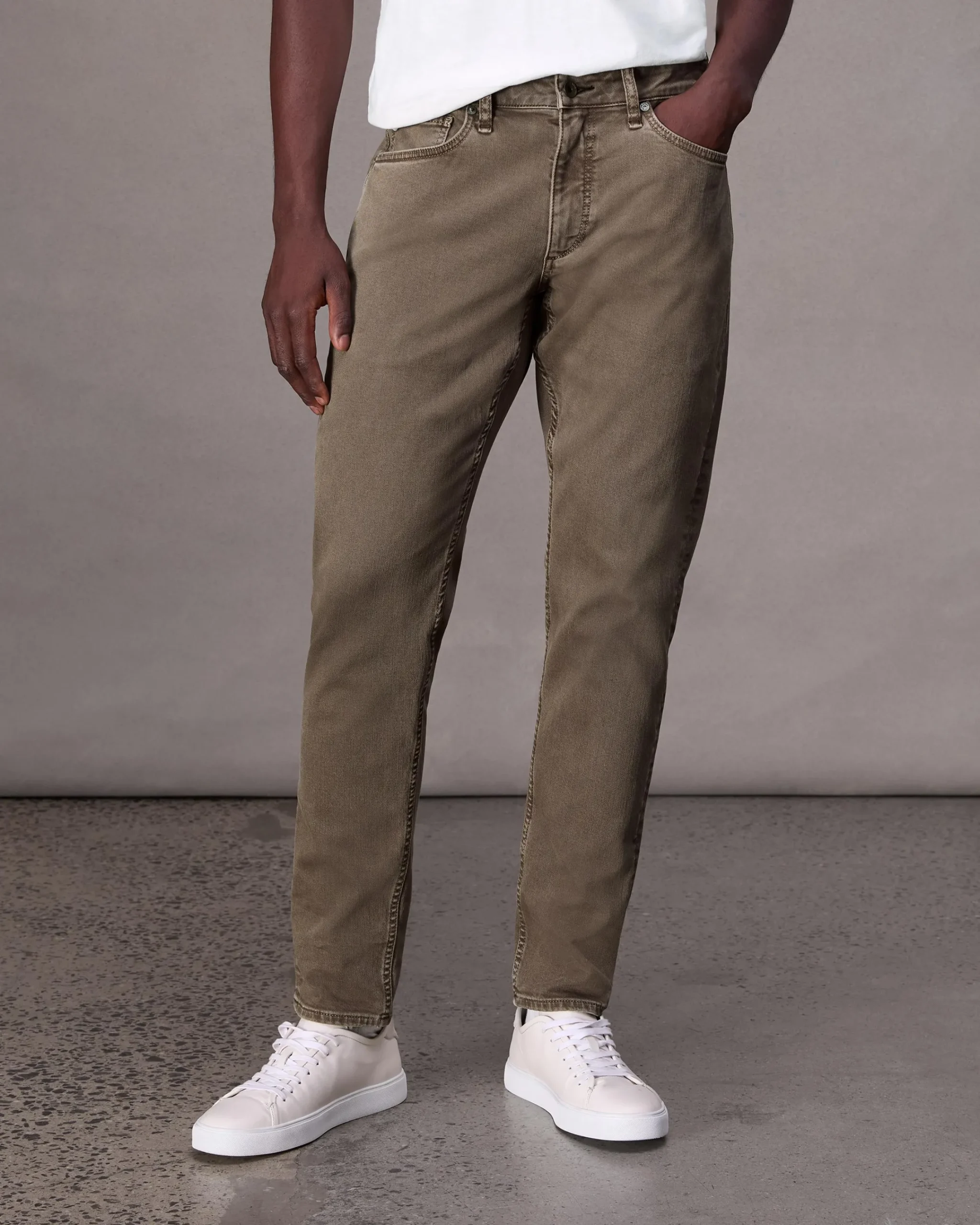 Outlet Fit 3 Athletic Fit Jean Jeans